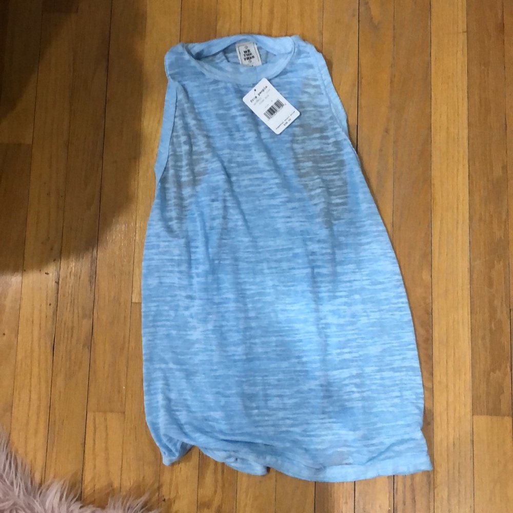 Muscle Tee NWT- We the Free